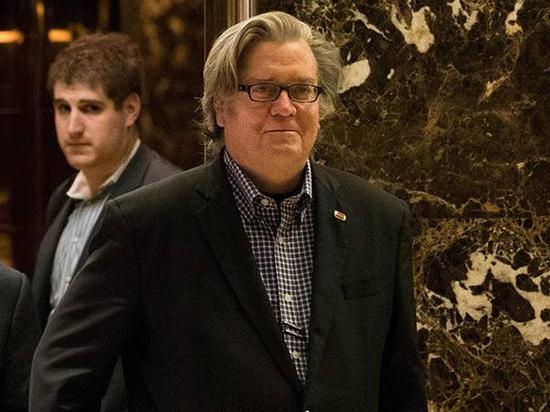 vҡPZA]Stephen Bannon^eծcuԲvM`U