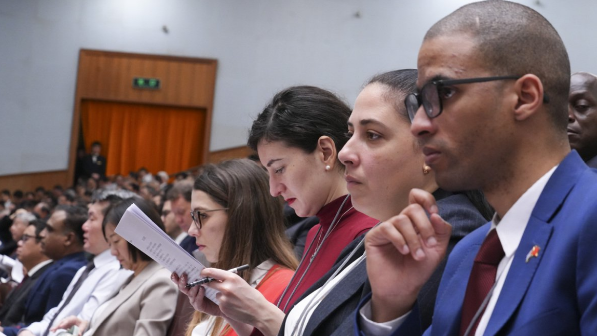 ����������|�㦳�@�ɷN�q���]�~�C�ݤ���^