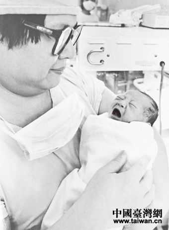 �O�W��ͱi�@���G���U�j�������a�x��o���֡A�ܦ����N�P