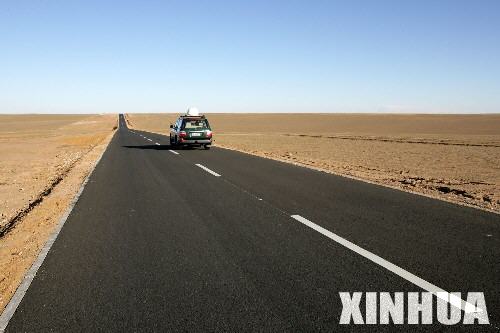 ������^���^���M�Τ��������q�� 10��14��W�ȡA�Τ_���ऻ�����H�����^���^�����Ȫ��@���M�Τ��������q���C �o��������_���X�j�������|�l���X�Ҥ��A�s������۳����A�`��64.96�����C �s�ت��O����